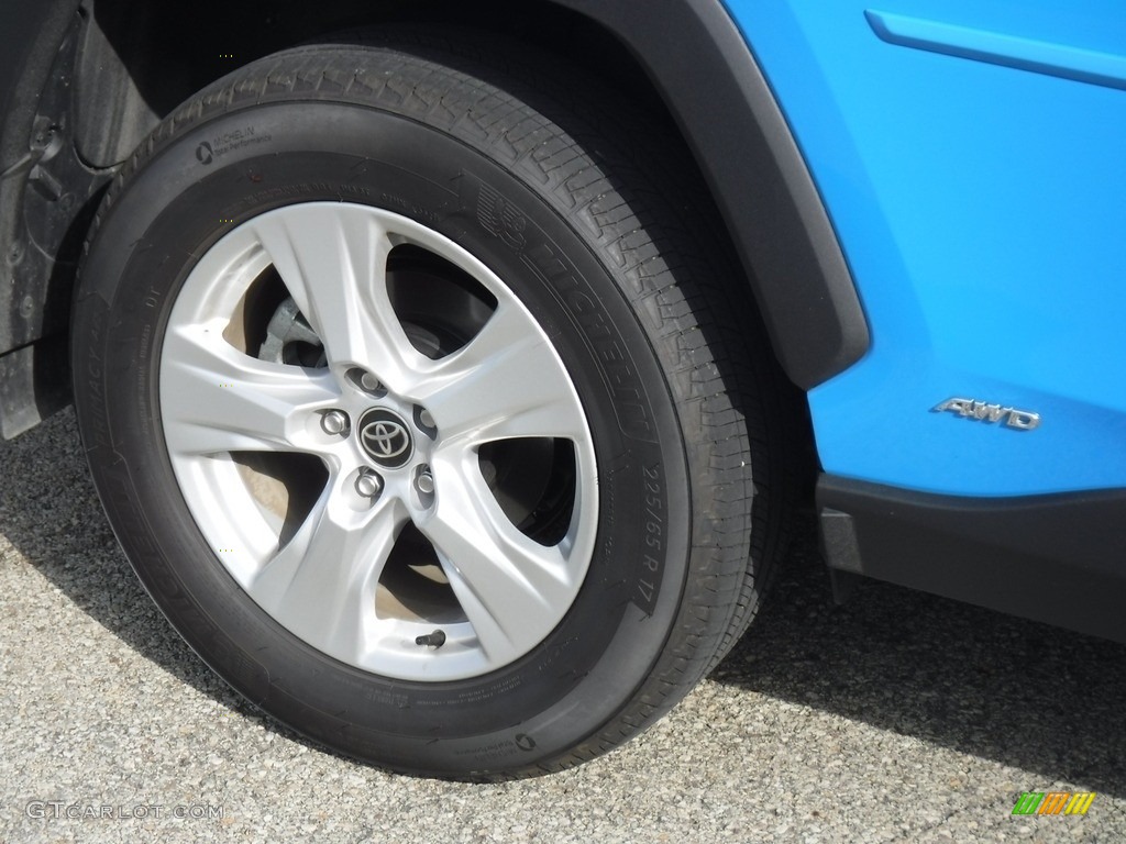 2021 RAV4 XLE AWD Hybrid - Blue Flame / Black photo #12