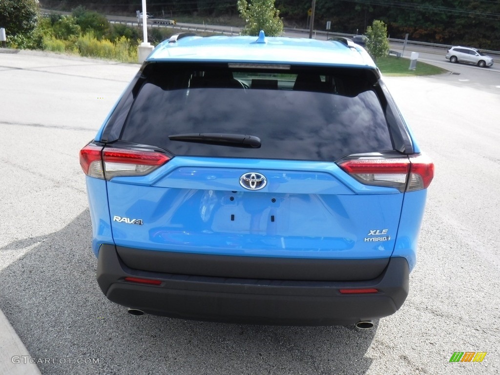 2021 Toyota RAV4 XLE AWD Hybrid Exhaust Photos