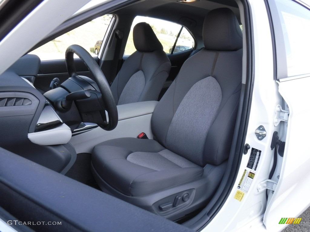 2020 Camry LE - Super White / Ash photo #21