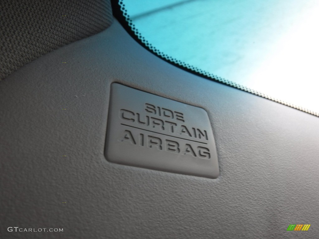 2011 Pilot LX 4WD - Polished Metal Metallic / Gray photo #21