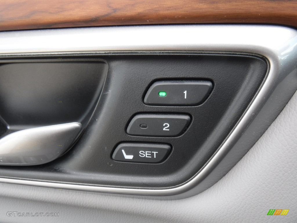 2020 Honda CR-V Touring AWD Gray Door Panel Photo #146579238