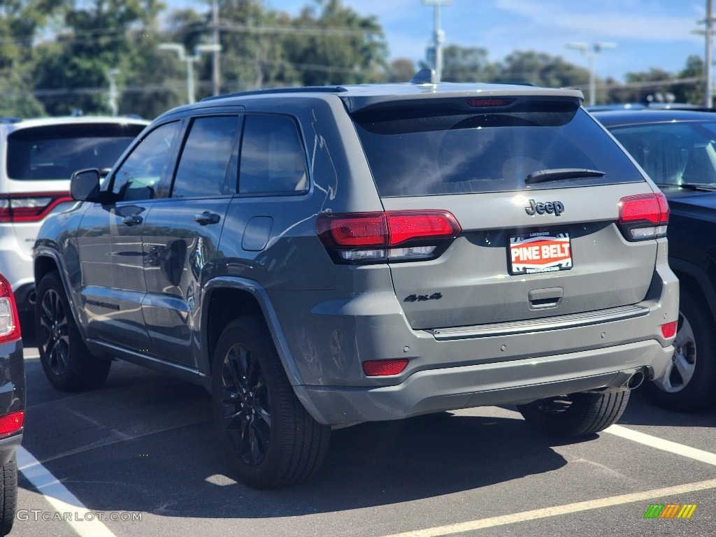2020 Grand Cherokee Altitude 4x4 - Sting-Gray / Black photo #4