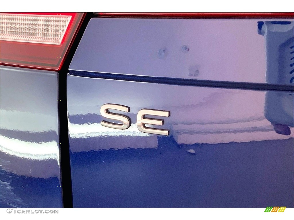 2022 Volkswagen Tiguan SE Marks and Logos Photo #146581887