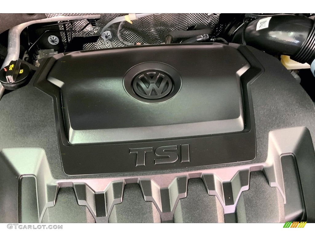 2022 Volkswagen Tiguan SE Engine Photos