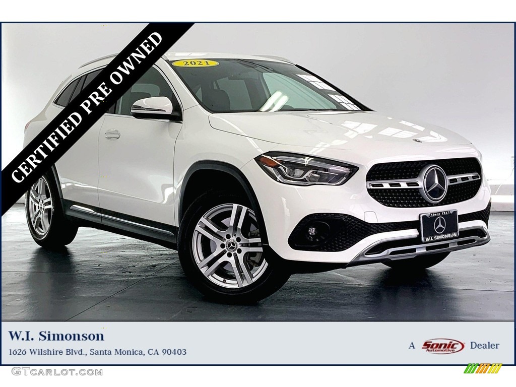 2021 GLA 250 - Polar White / Black photo #1