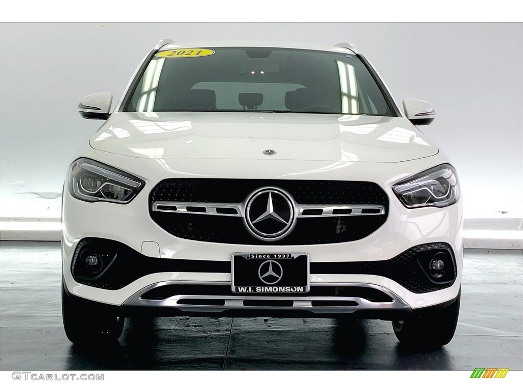 2021 GLA 250 - Polar White / Black photo #2
