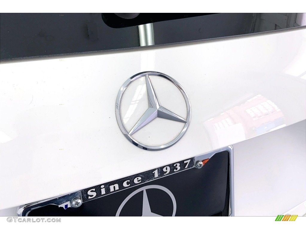 2021 GLA 250 - Polar White / Black photo #7