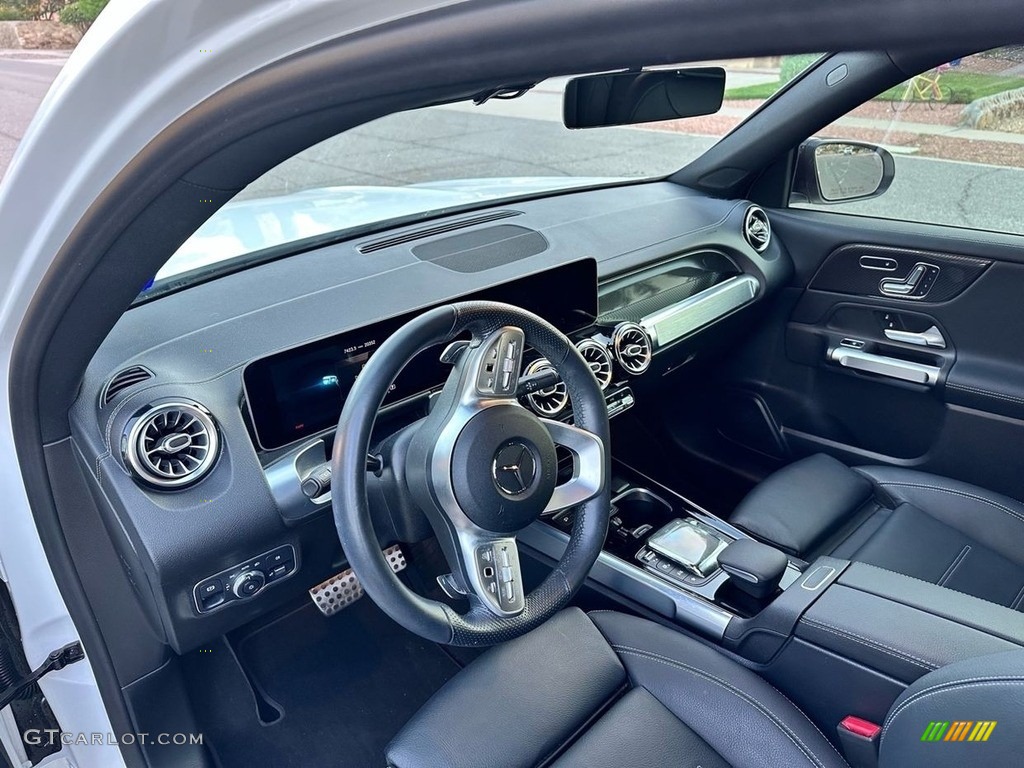 2021 Mercedes-Benz GLB 250 Black Dashboard Photo #146583093