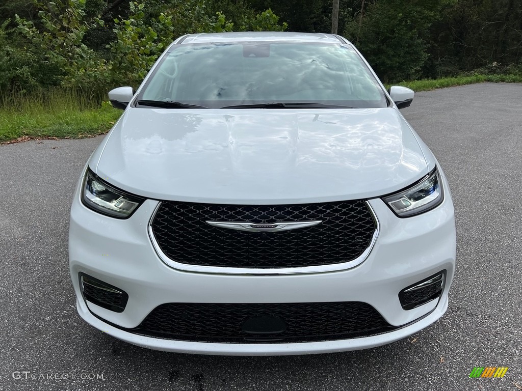 2023 Pacifica Touring L - Bright White / Black/Alloy photo #3