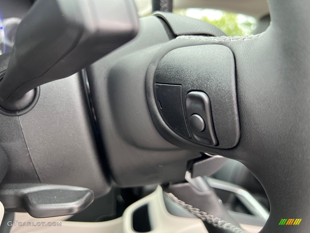 2023 Pacifica Touring L - Bright White / Black/Alloy photo #13