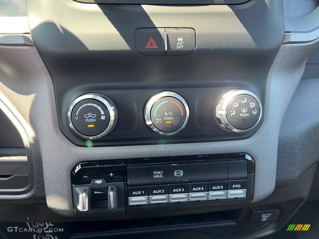 2024 Ram 5500 Tradesman Regular Cab 4x4 Chassis Controls Photo #146584562
