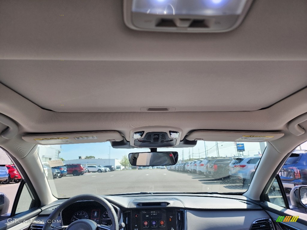 2024 Outback Limited XT - Ice Silver Metallic / Titanium Gray photo #8