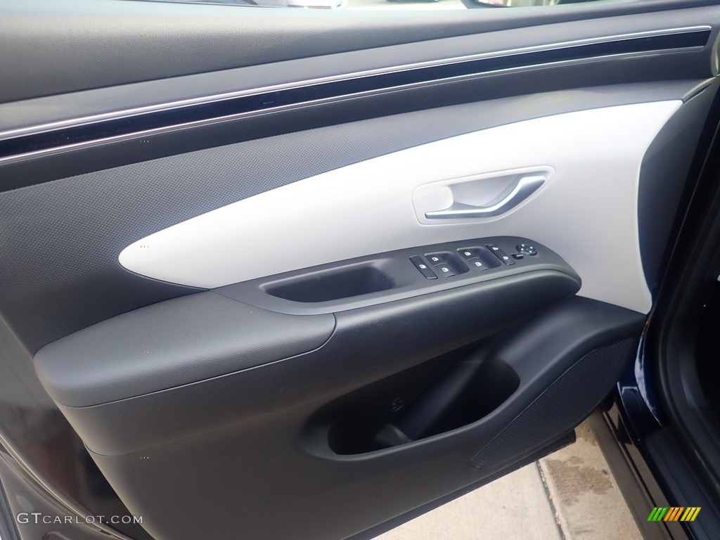 2024 Hyundai Tucson SEL AWD Gray Door Panel Photo #146586311
