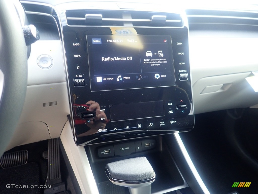 2024 Hyundai Tucson SEL AWD Controls Photo #146586374