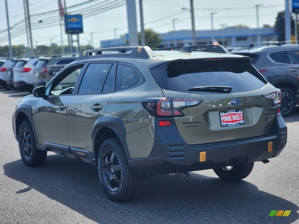 2024 Outback Wilderness - Autumn Green Metallic / Titanium Gray photo #4