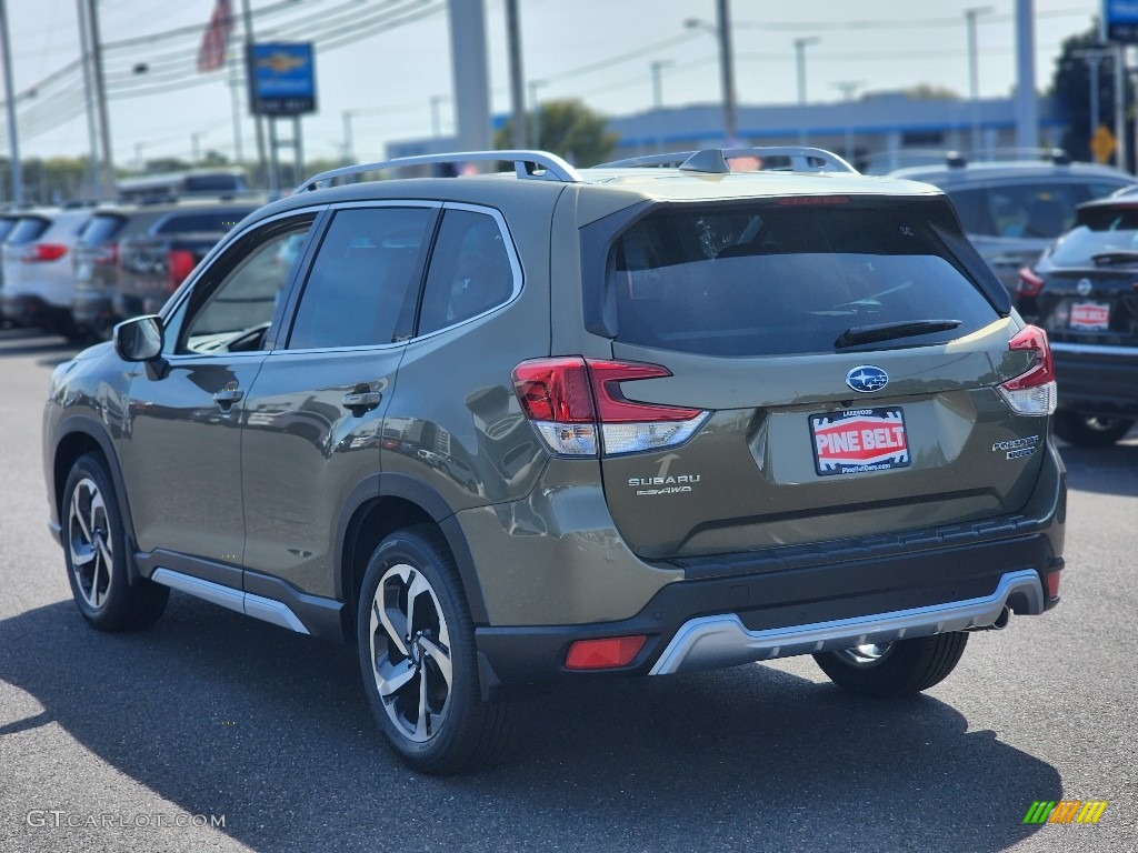 2023 Forester Touring - Autumn Green Metallic / Black photo #4