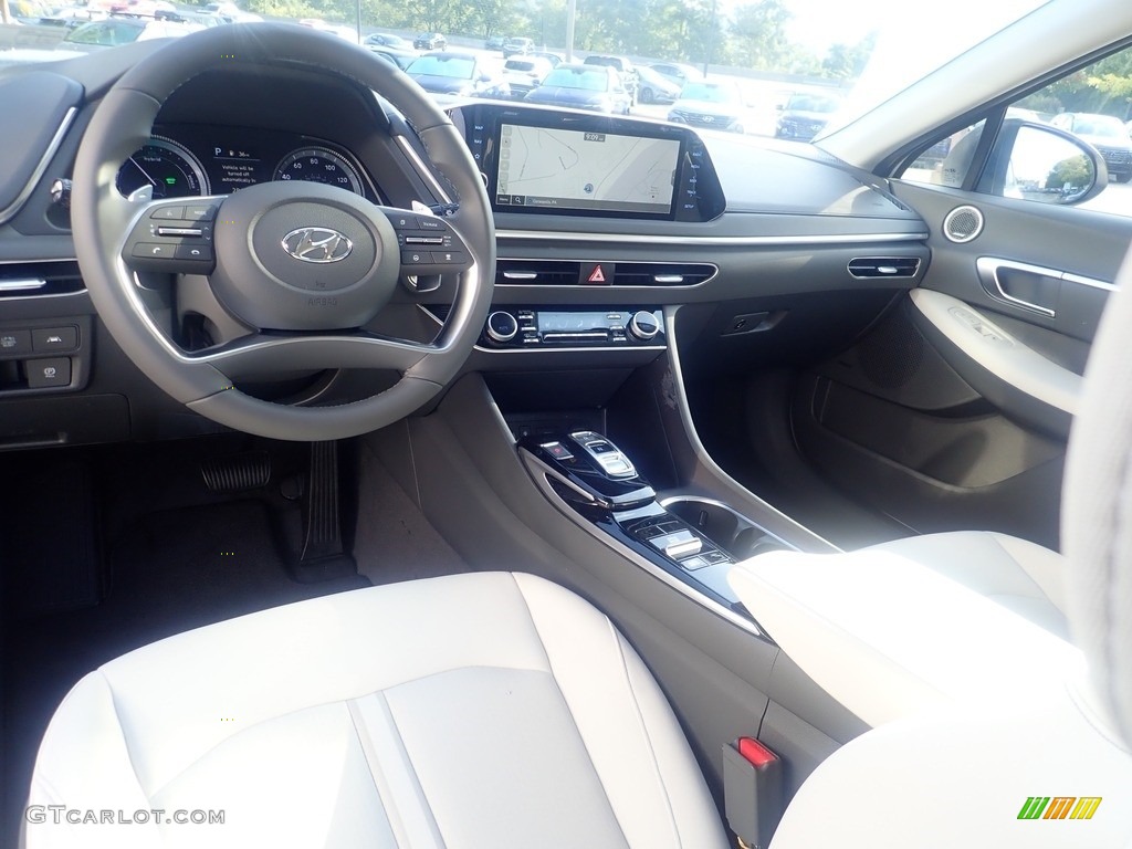 Medium Gray Interior 2023 Hyundai Sonata SEL Hybrid Photo #146587203