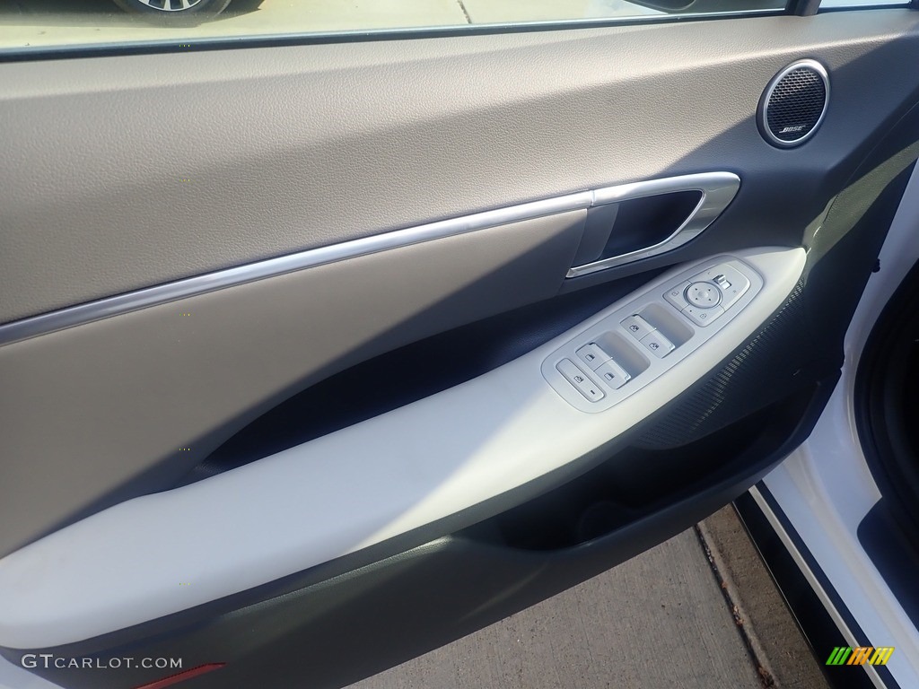 2023 Hyundai Sonata SEL Hybrid Medium Gray Door Panel Photo #146587249