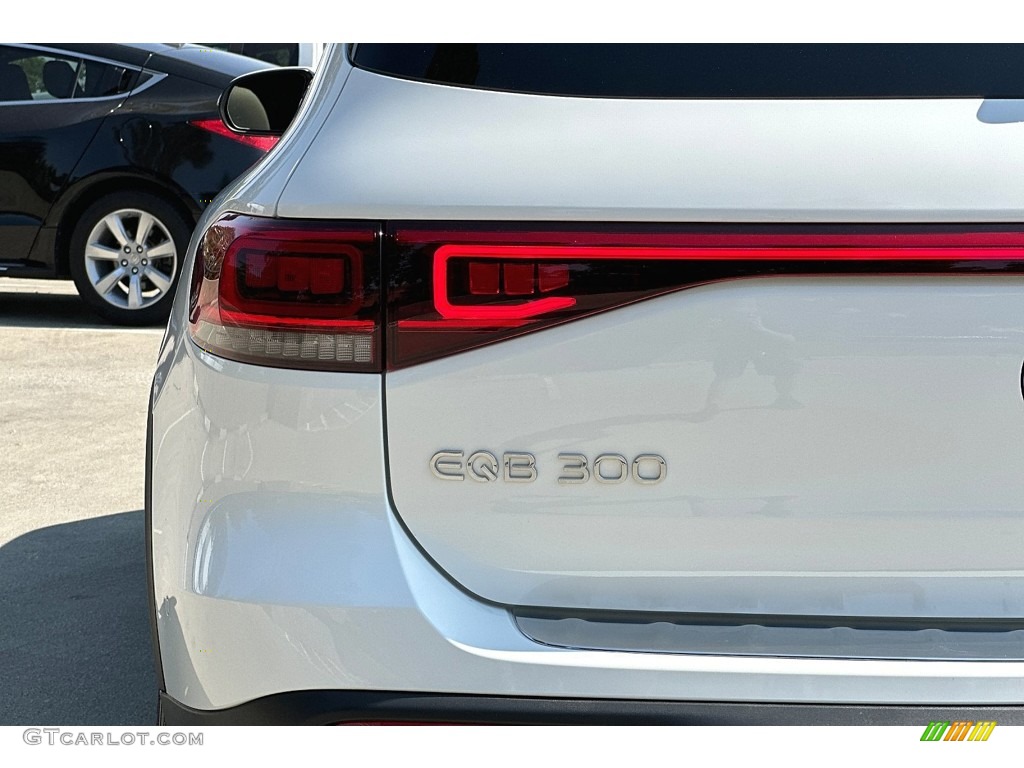 2023 Mercedes-Benz EQB 300 4Matic Marks and Logos Photo #146587525