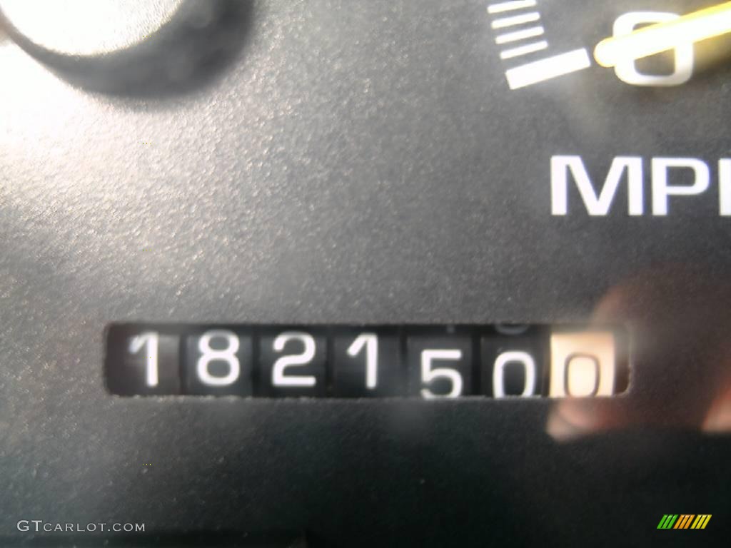 1999 Suburban K1500 LS 4x4 - Sunset Gold Metallic / Neutral photo #15