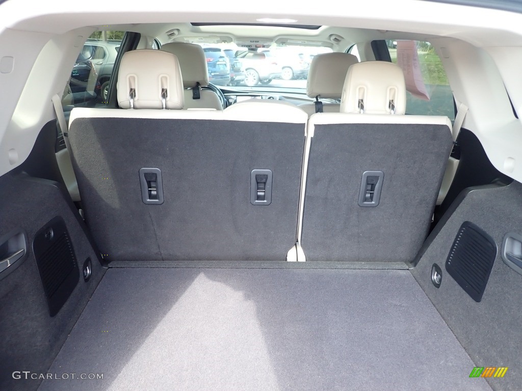 2019 Envision Essence AWD - Summit White / Light Neutral photo #17