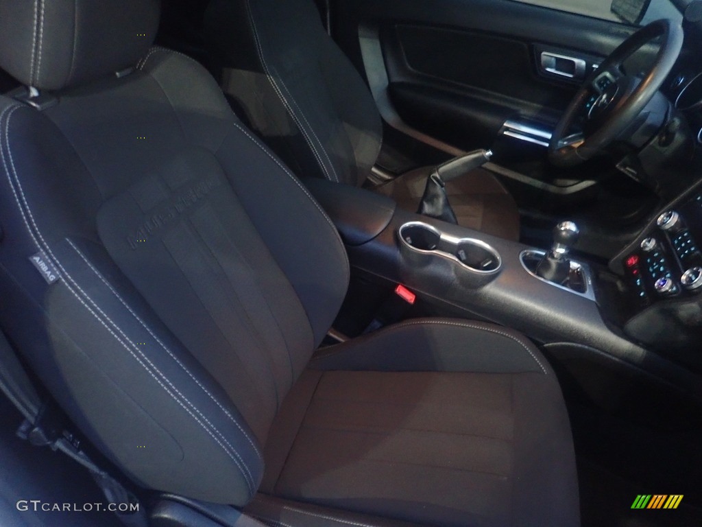 2019 Mustang GT Fastback - Oxford White / Ebony photo #11