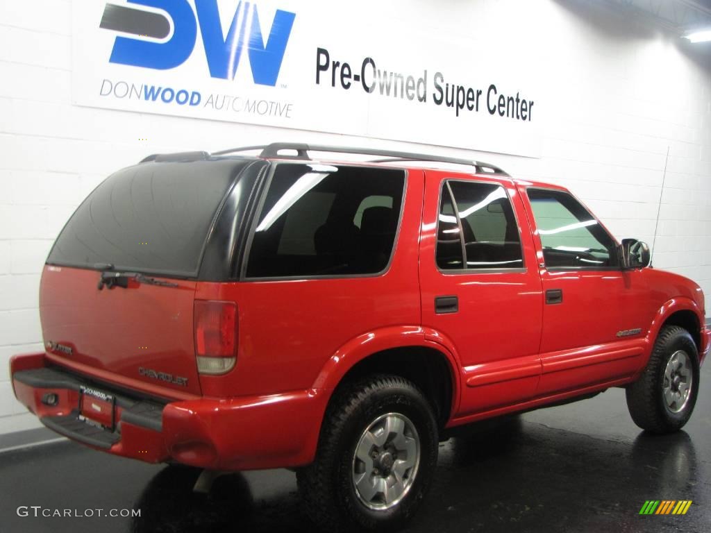 2003 Blazer LS 4x4 - Victory Red / Graphite photo #5