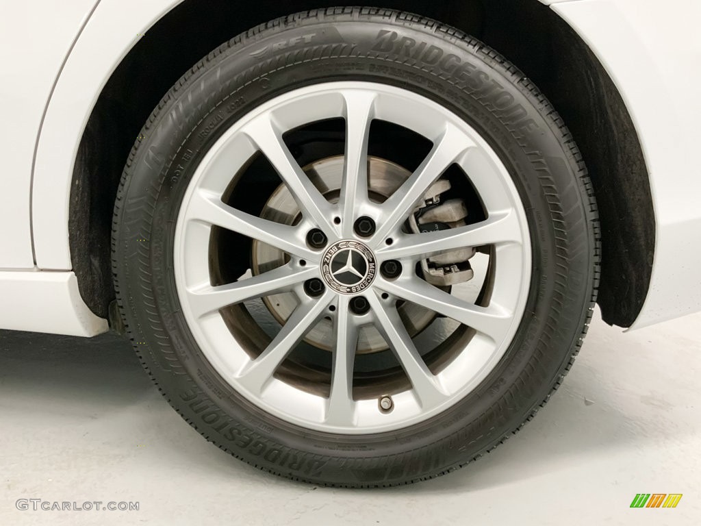 2020 A 220 Sedan - Digital White Metallic / Black photo #19