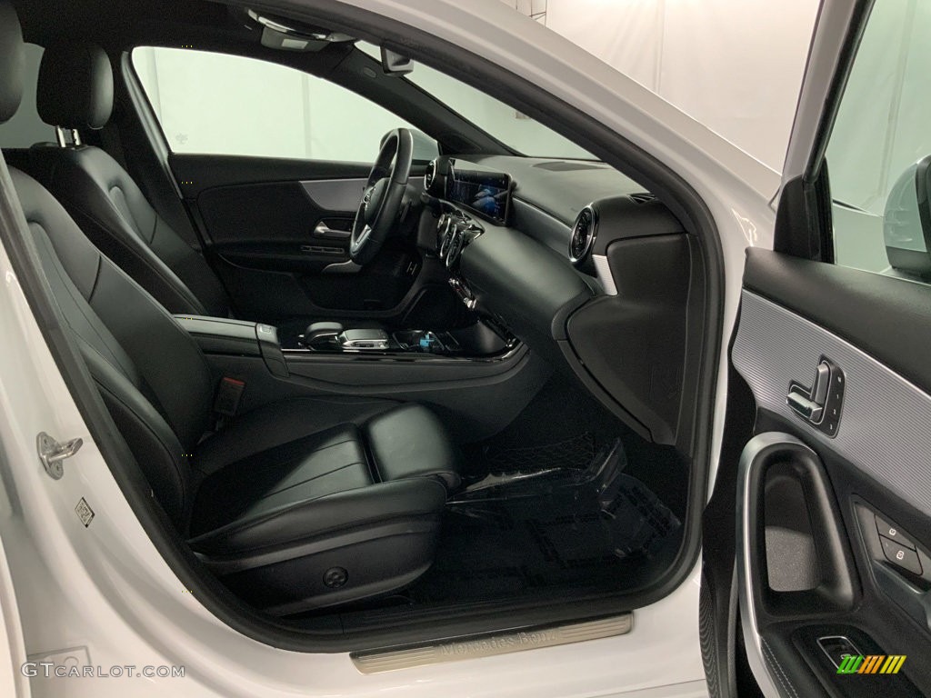 2020 A 220 Sedan - Digital White Metallic / Black photo #32