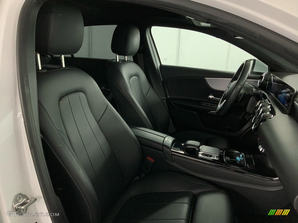 2020 A 220 Sedan - Digital White Metallic / Black photo #33