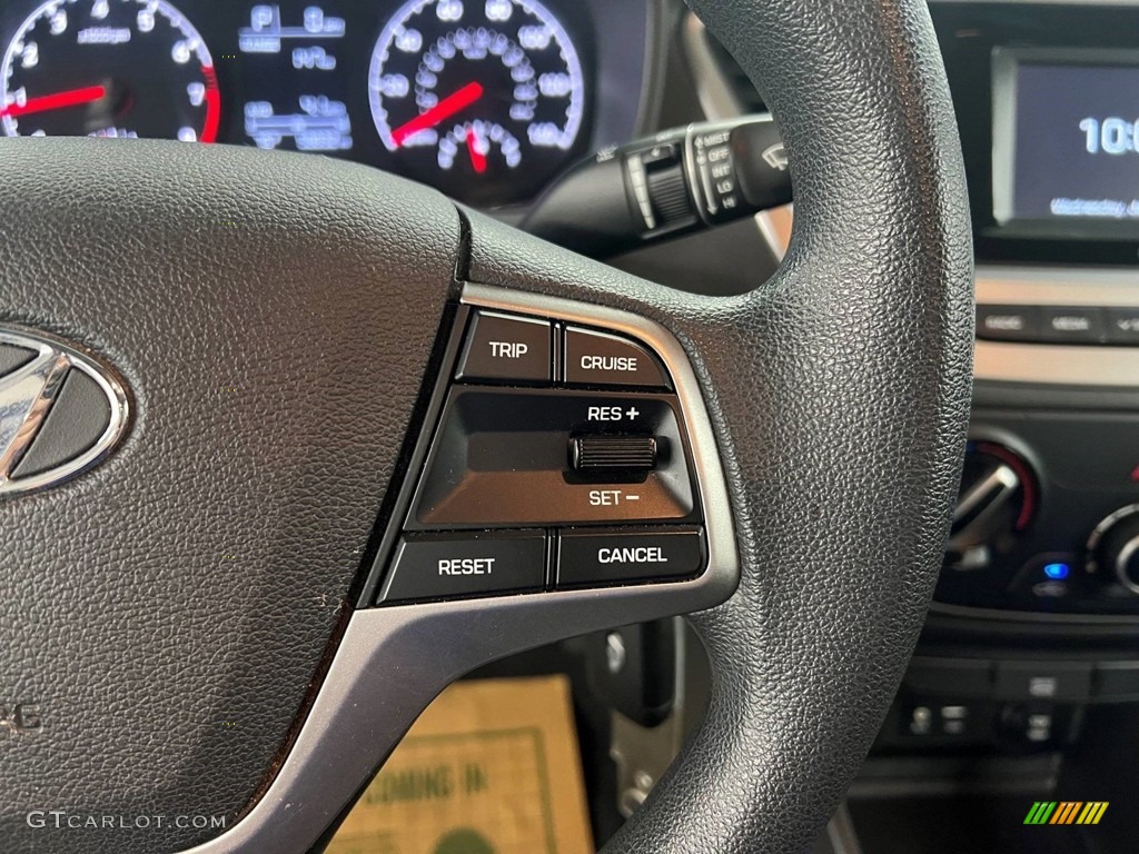 2020 Hyundai Accent SE Steering Wheel Photos
