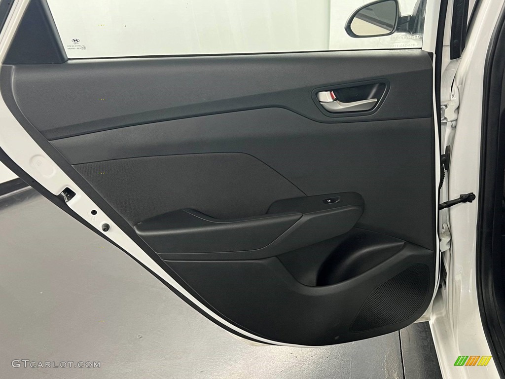 2020 Hyundai Accent SE Black Door Panel Photo #146589607