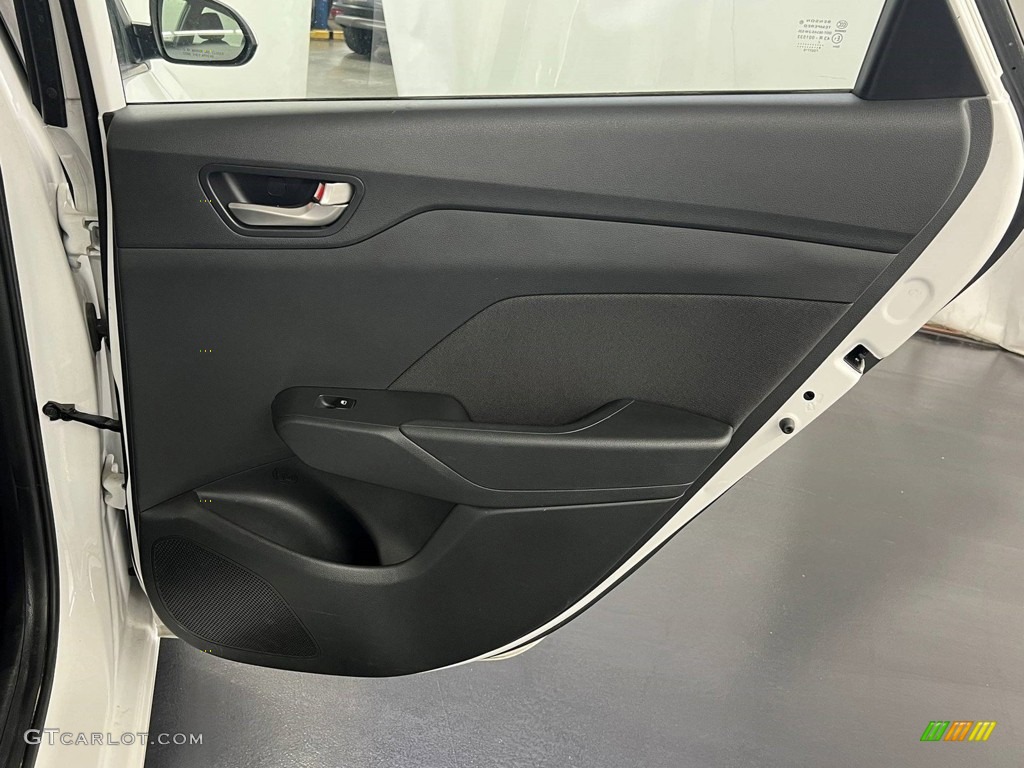 2020 Hyundai Accent SE Black Door Panel Photo #146589616