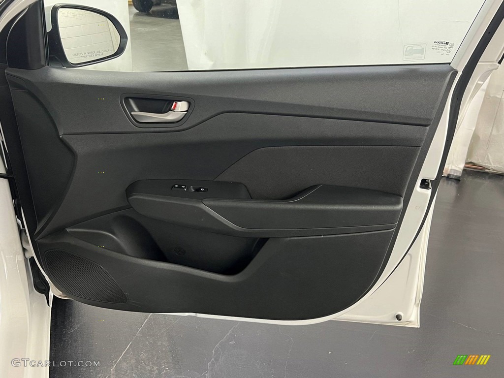 2020 Hyundai Accent SE Black Door Panel Photo #146589622