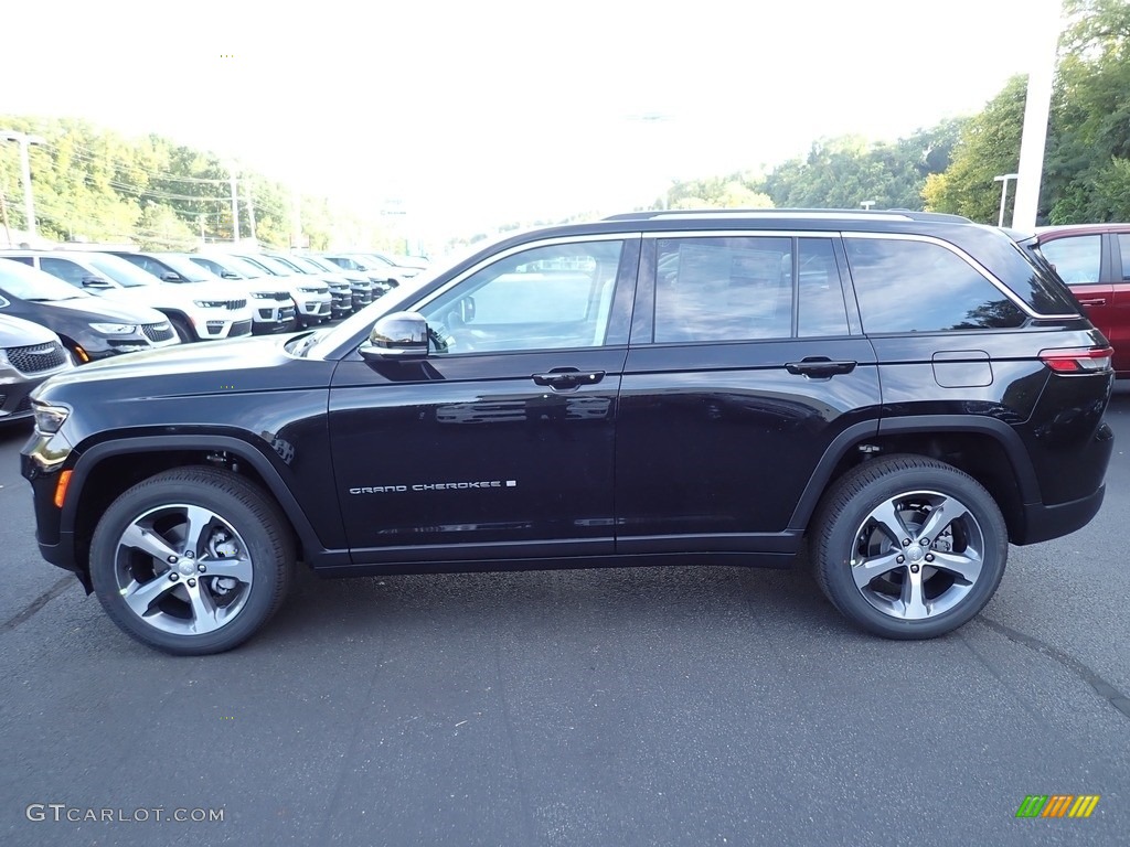 Diamond Black Crystal Pearl 2024 Jeep Grand Cherokee Limited 4x4 Exterior Photo #146590167