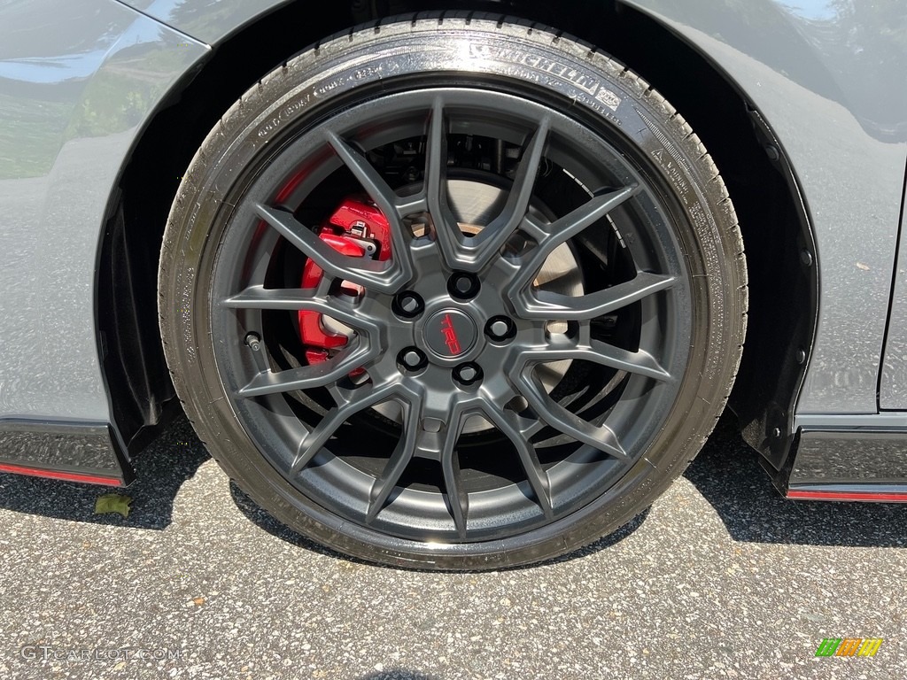 2023 Toyota Camry TRD Wheel Photos