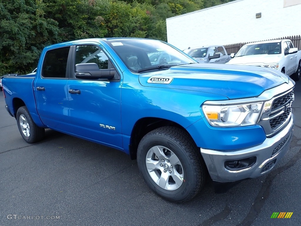 2024 1500 Big Horn Crew Cab 4x4 - Hydro Blue Pearl / Diesel Gray/Black photo #8