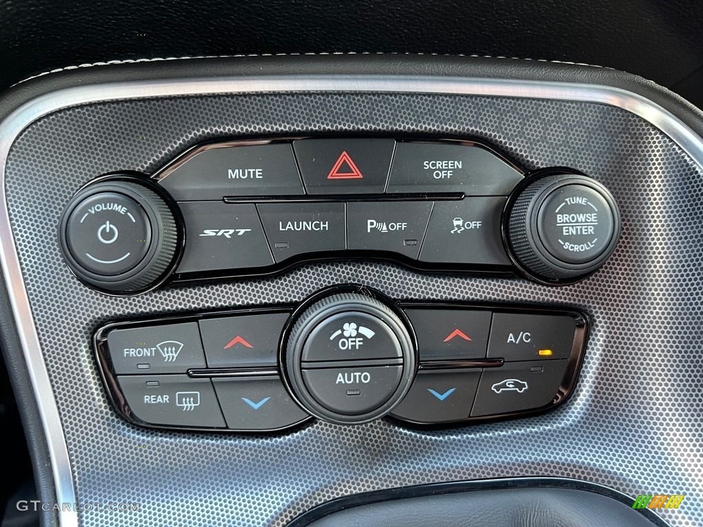 2018 Dodge Challenger SRT 392 Controls Photos