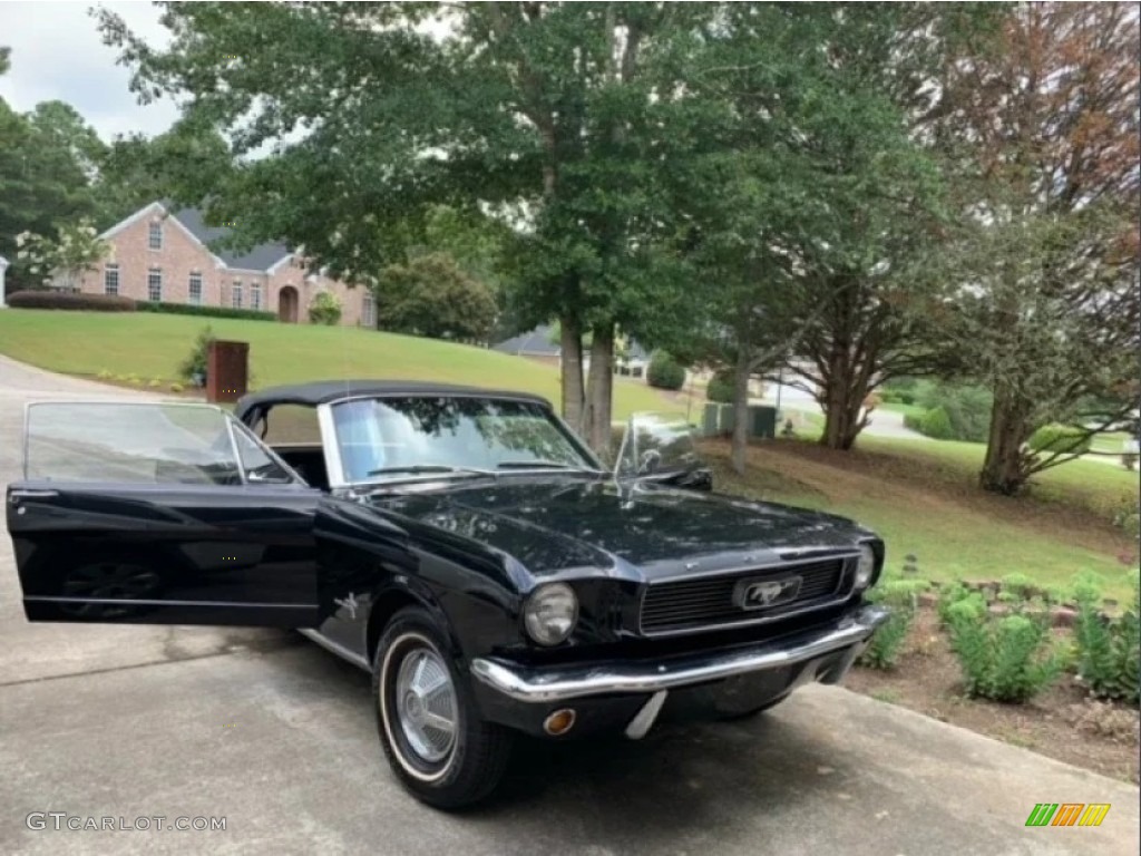 Raven Black 1966 Ford Mustang Convertible Exterior Photo #146591330