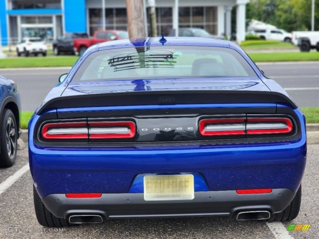2022 Challenger R/T Scat Pack Widebody - Frostbite / Ruby Red/Black photo #4