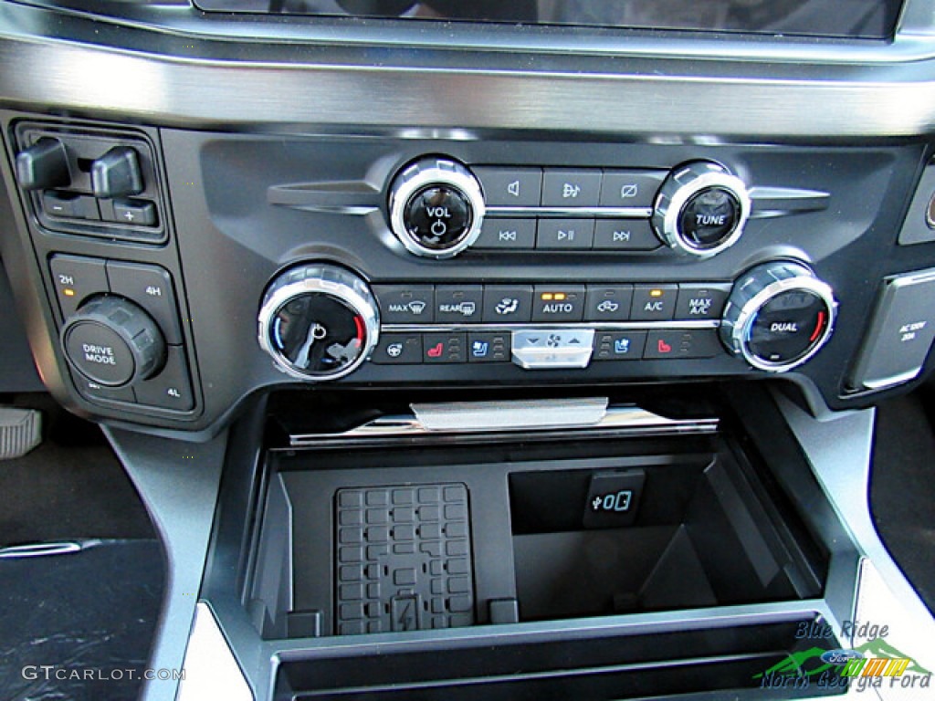 2023 Ford F250 Super Duty Lariat Crew Cab 4x4 Controls Photo #146591613