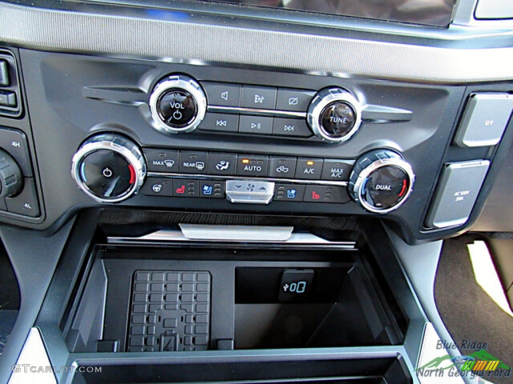 2023 Ford F250 Super Duty Platinum Crew Cab 4x4 Controls Photo #146591888