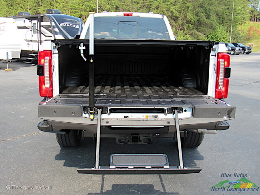 2023 Ford F350 Super Duty King Ranch Crew Cab 4x4 Trunk Photo #146592008