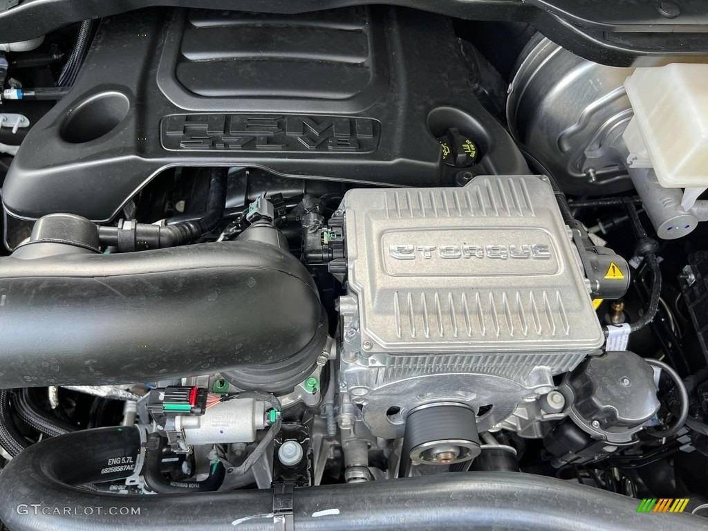 2024 Ram 1500 Limited Night Edition Crew Cab 4x4 Engine Photos