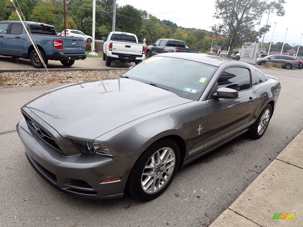 2013 Mustang V6 Premium Coupe - Sterling Gray Metallic / Charcoal Black photo #4