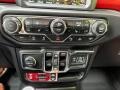 Black Controls Photo for 2023 Jeep Gladiator #146594495