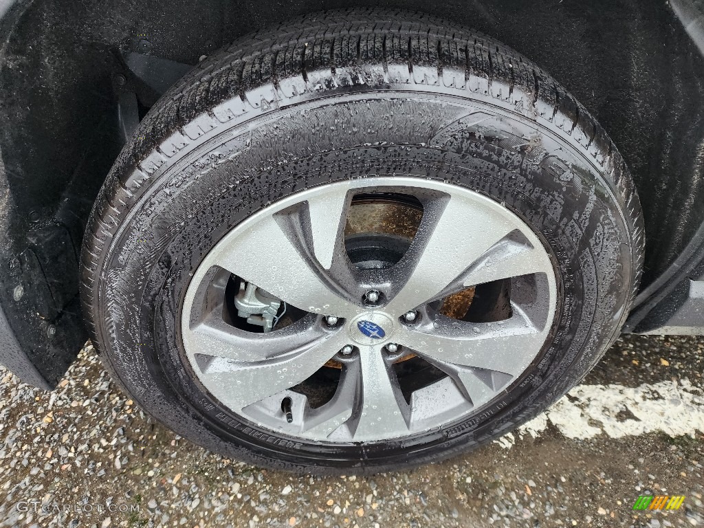2023 Subaru Ascent Premium Wheel Photos