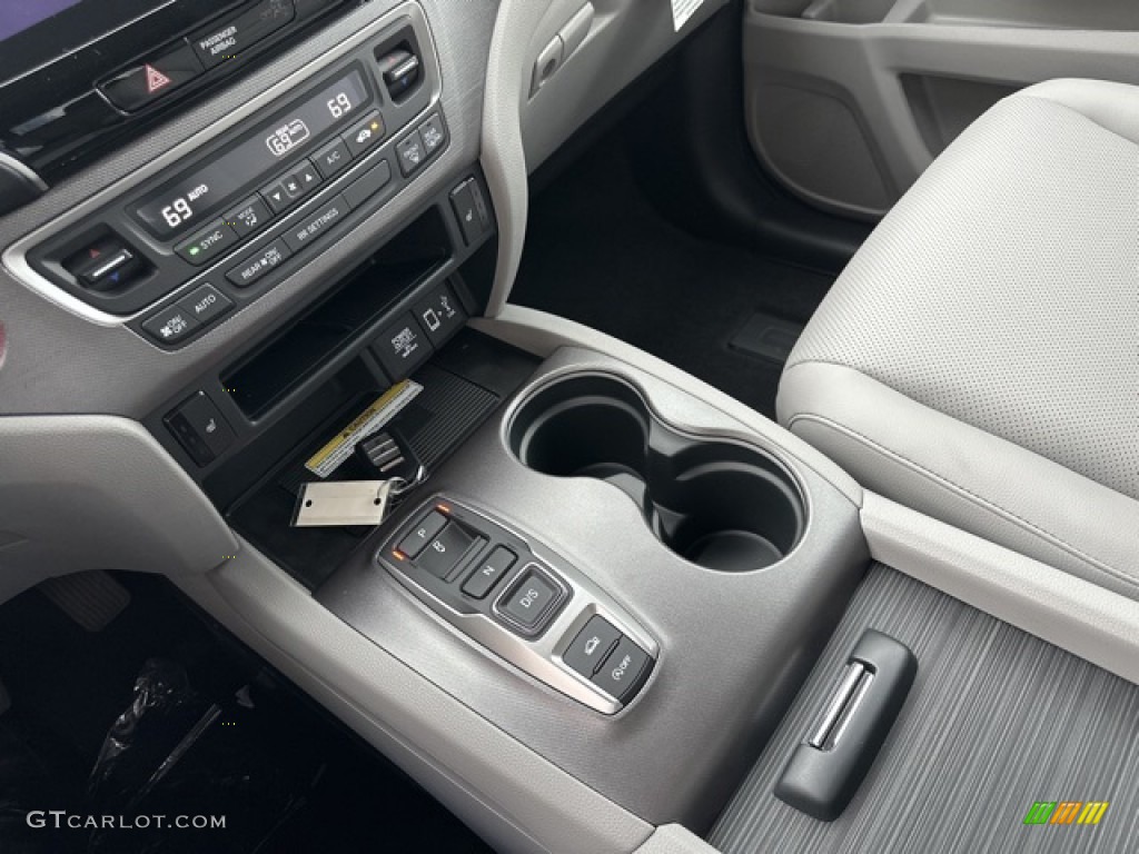 2023 Ridgeline RTL-E AWD - Obsidian Blue Pearl / Gray photo #11
