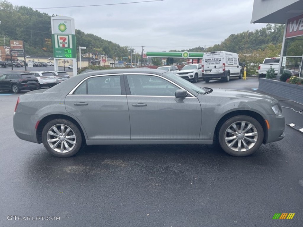 2019 300 Touring AWD - Ceramic Gray / Black photo #2