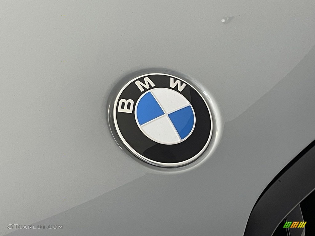 2024 BMW X6 xDrive40i Marks and Logos Photo #146597526